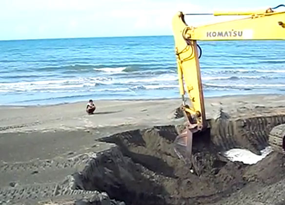 black-sand-beach-mining