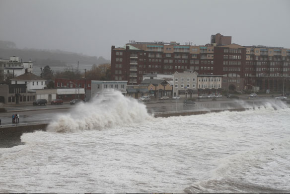 wave-sandy wave-sandy