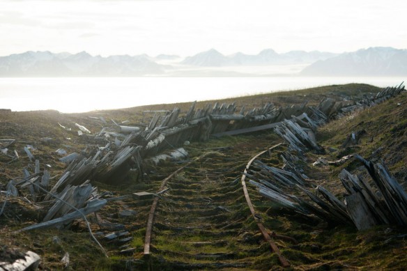 coal-mine-rail