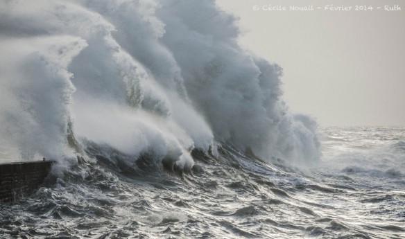 france-storm-coastline