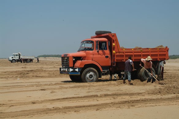 sand-mining-coastal-care